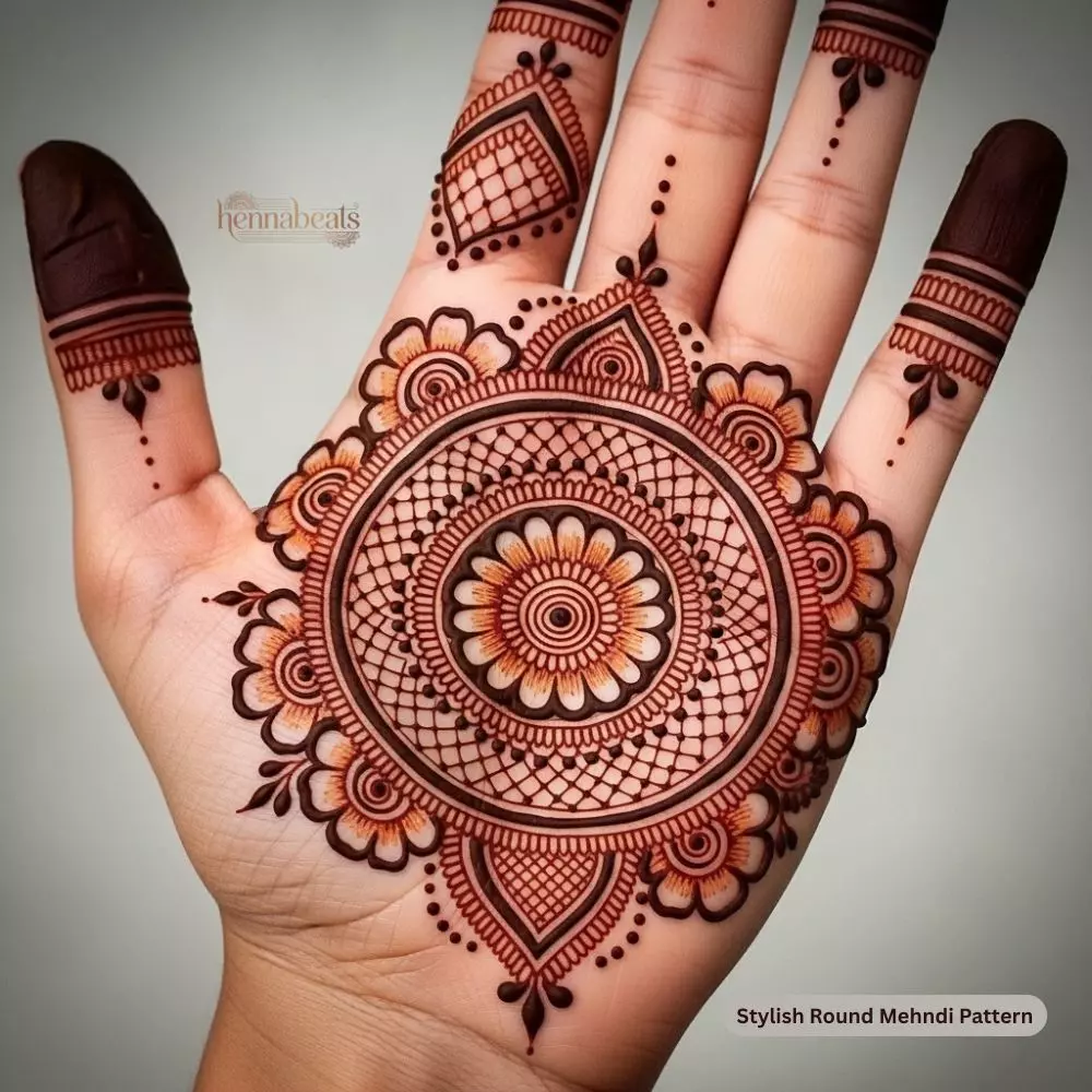 Stylish Round Mehndi Pattern
